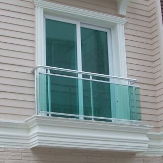 Fransız Balkon Küpeşte